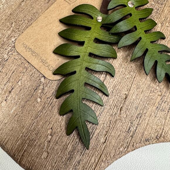 Leather Purse Charm Fern Leaf Bag Charm Genuine Leather Purse Keychain NEW - Picture 5 of 7